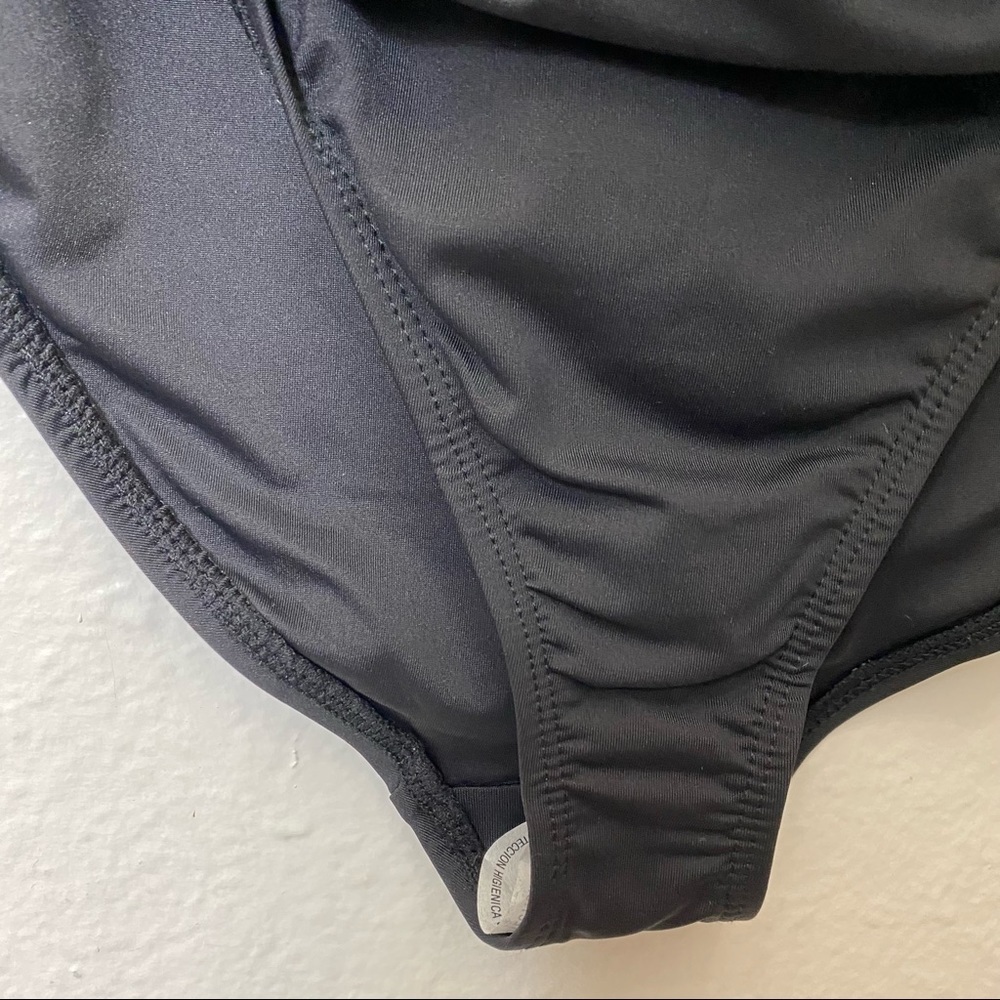 👙Anne Cole black 1 piece bathing suit. Detachable straps included. Size 6. NWT. - Picture 5 of 6